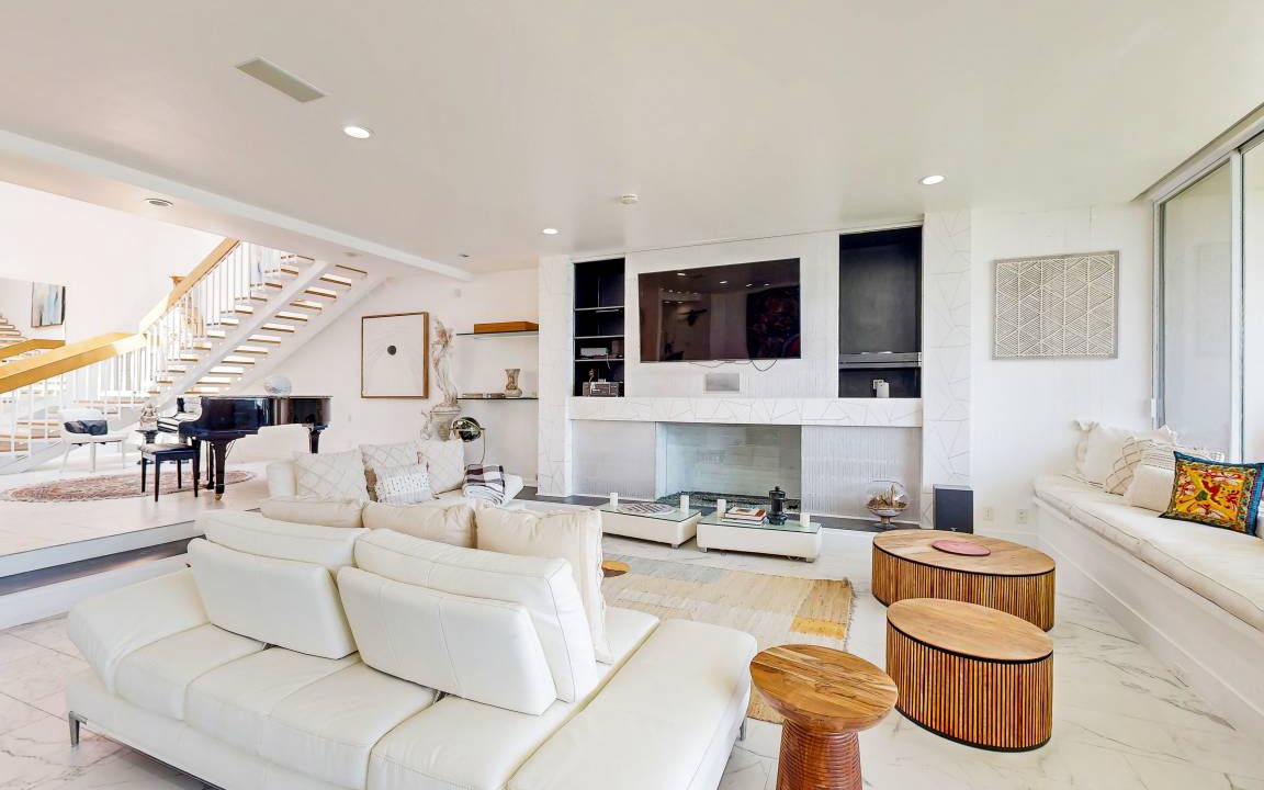 Malibu House | 423 m² House ∙ 4 bedrooms ∙ 10 guests