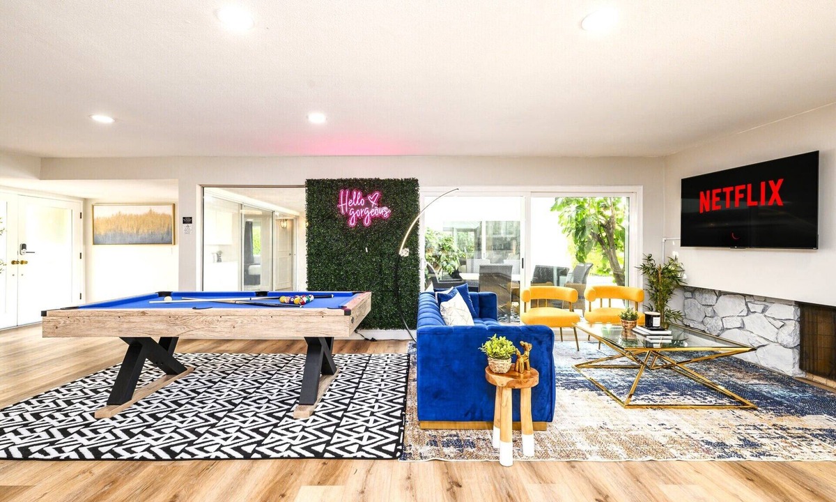 Fullerton House | 4BD Disney Magic Retreat: Arcade + Pool