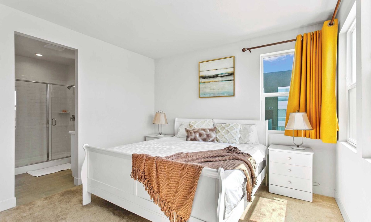 Platinum Triangle House | 5 Mins to Disney｜Modern 3BR Family Retreat｜Garage Access｜Pet-Friendly #41823