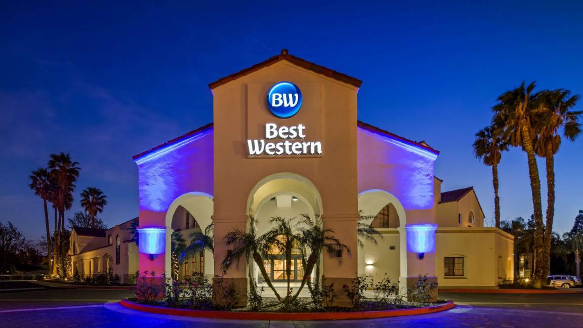 Simi Valley Hotel | 51 m² Hotel ∙ 127 guests