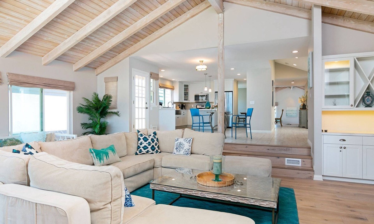Oxnard Shores House | 5227S -185027: 3 BR, 2 BA House in Oxnard, Sleeps 9