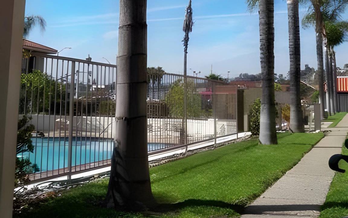 Anaheim Hills Hotel | 54 m² Hotel ∙ 6 guests