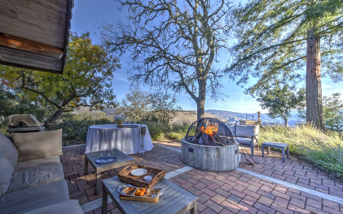 Northwest Carmel Cabin | 557 m² Lodge ∙ 4 bedrooms ∙ 18 guests