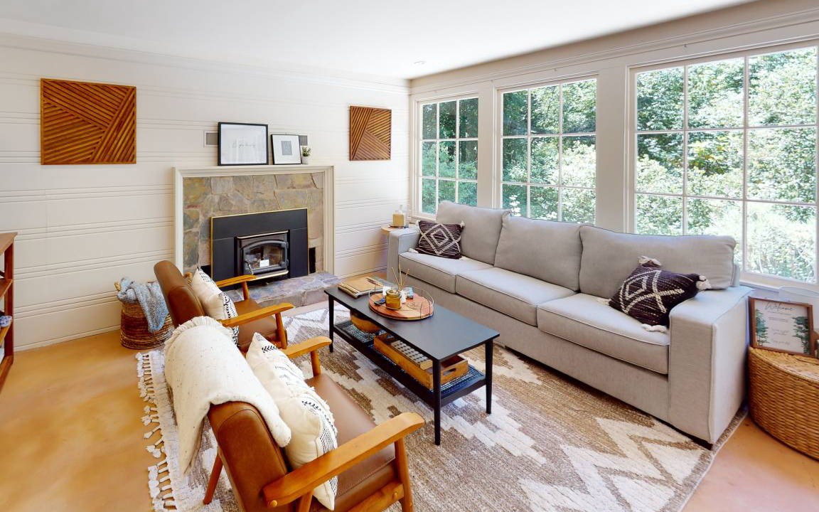 Forestville House | 56 m² House ∙ 2 bedrooms ∙ 4 guests