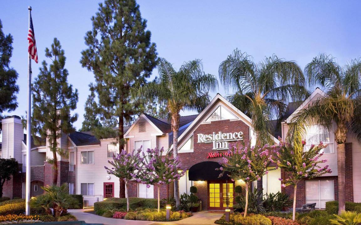 West Park Community Hotel | 68 m² Hotel ∙ 127 guests