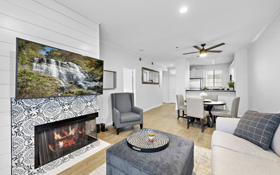 Huntington Beach Condo | 71 m² Condo ∙ 1 bedroom ∙ 2 guests