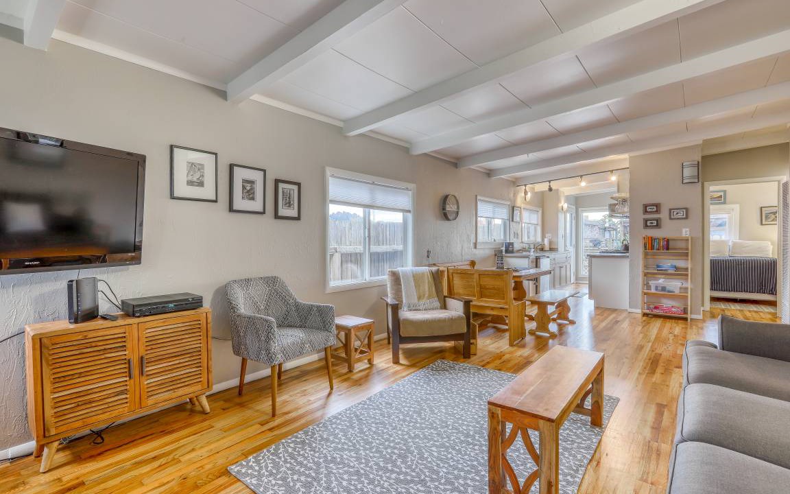 Eureka Cottage | 74 m² Cabin ∙ 2 bedrooms ∙ 4 guests