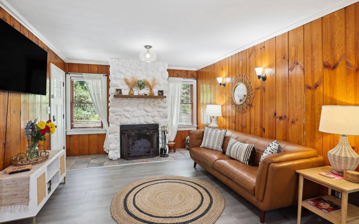 Twin Peaks House | 77 m² House ∙ 2 bedrooms ∙ 6 guests