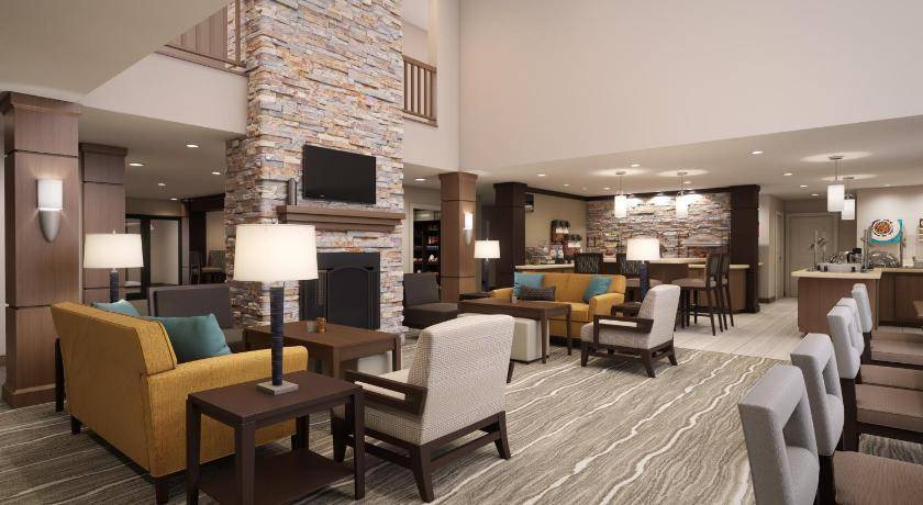 Tustin Hotel | 79 m² Hotel ∙ 2 bedrooms ∙ 127 guests