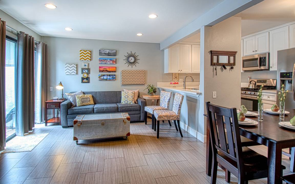 Hermosa Village Condo | 86 m² Condo ∙ 2 bedrooms ∙ 7 guests
