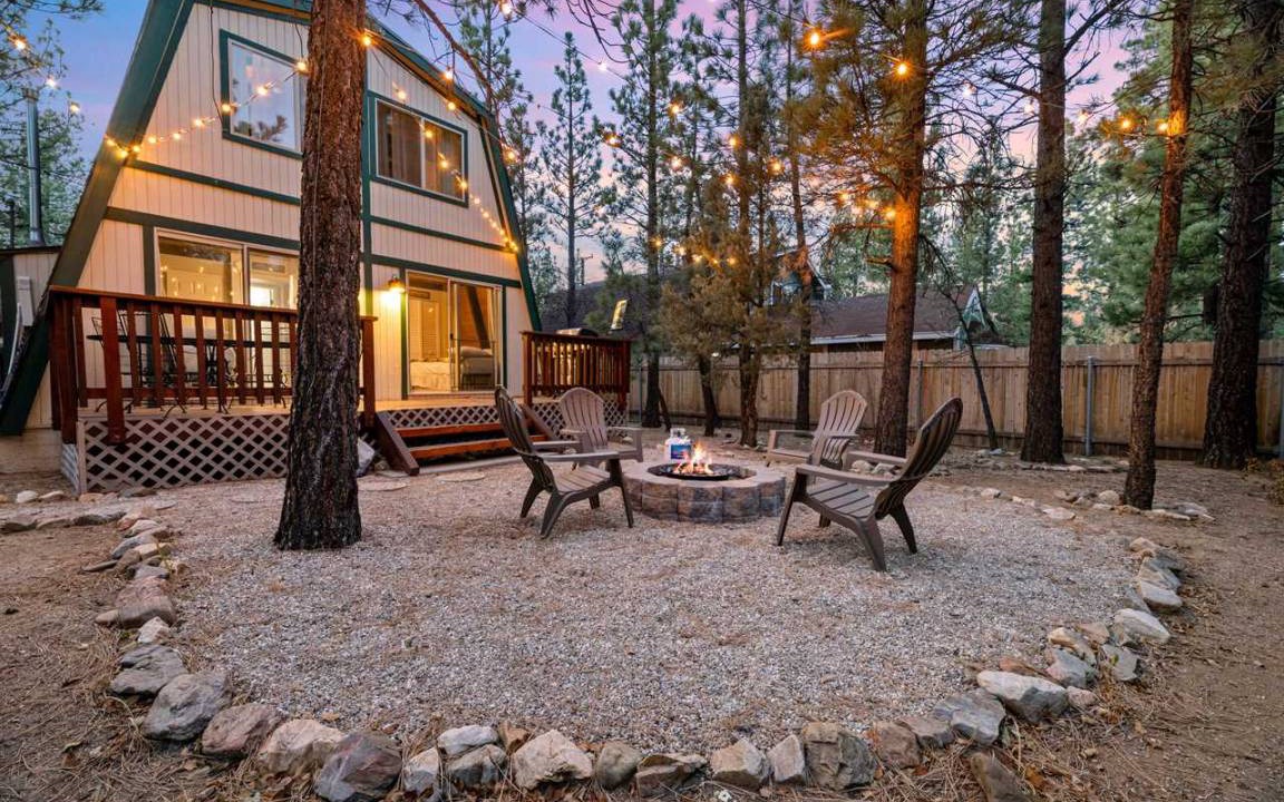 Woodlands Cabin | 92 m² Cabin ∙ 2 bedrooms ∙ 6 guests