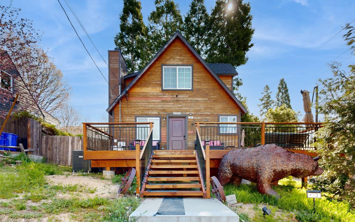 Cedar Glen Cabin | 95 m² Cabin ∙ 2 bedrooms ∙ 6 guests