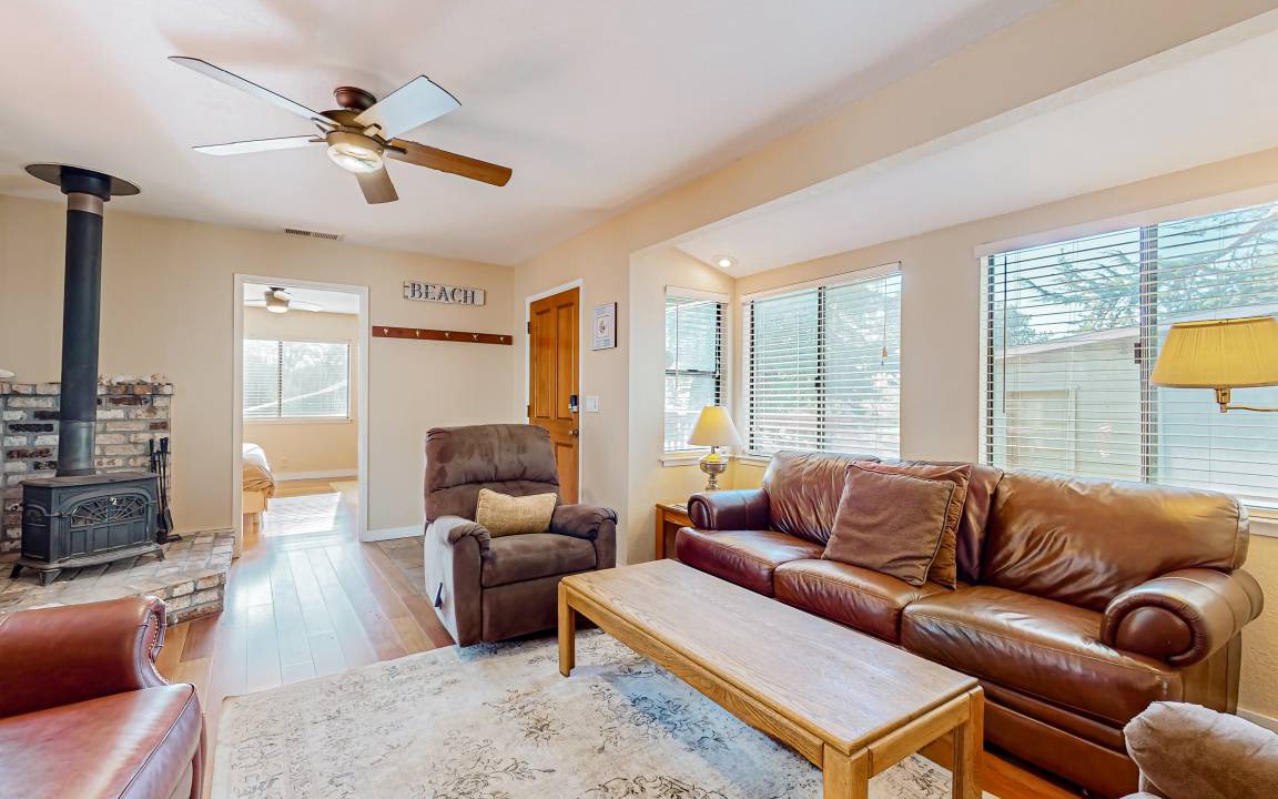 Inglenook House | 96 m² House ∙ 2 bedrooms ∙ 4 guests