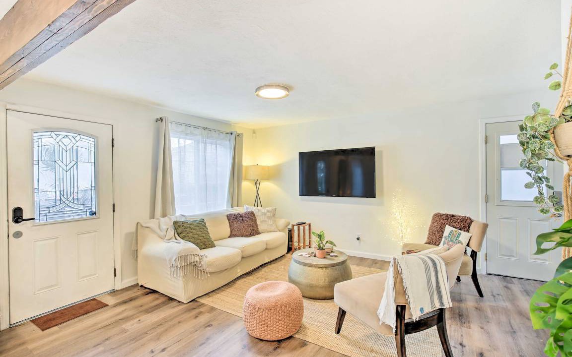 East Village House | 96 m² House ∙ 2 bedrooms ∙ 6 guests