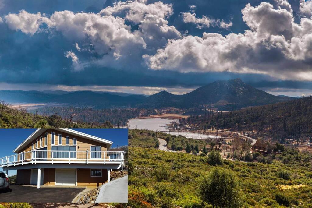 Julian House | A LIVING CANVAS Amazing Lake View Custom Home