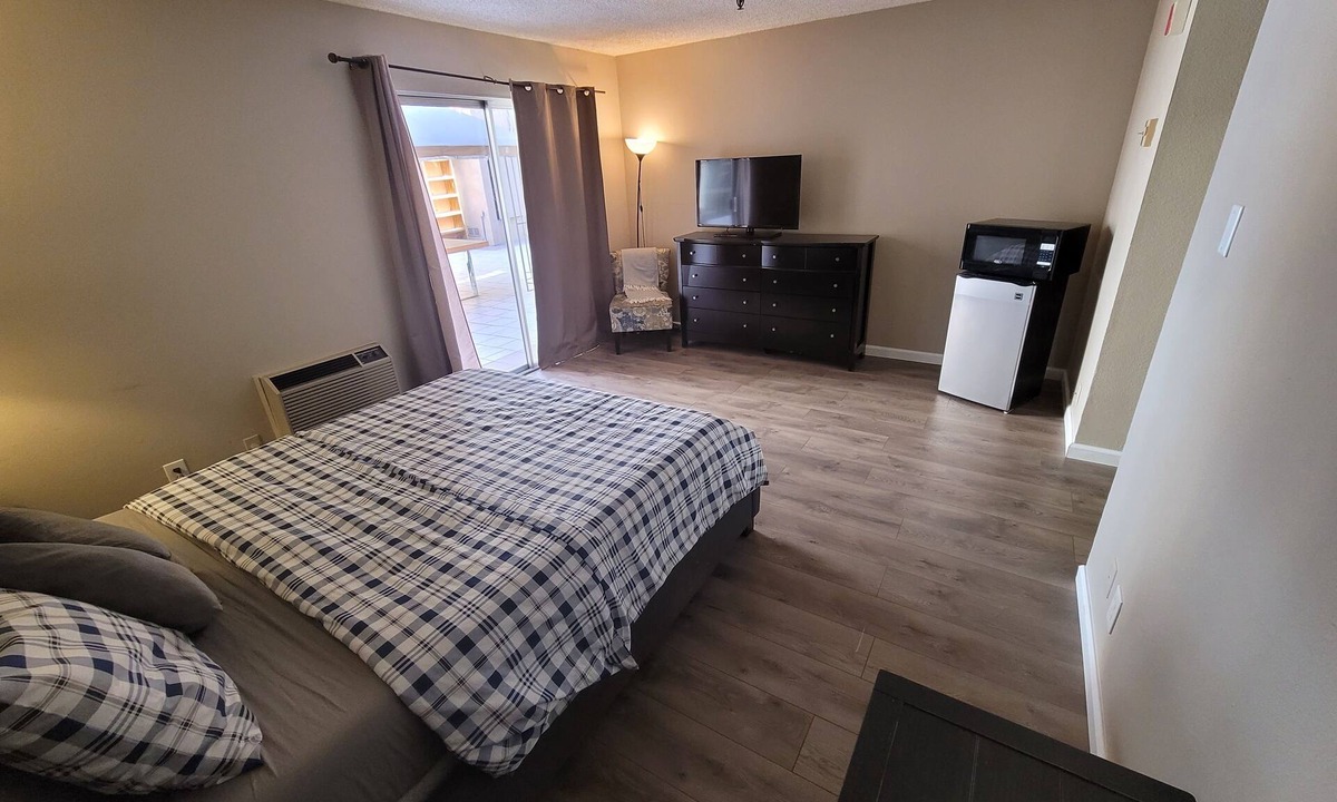Hotel Style | Pico - Robertson