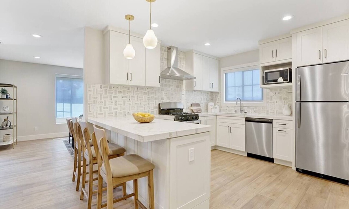 Fullerton House | Absolutely Stunning Remodeled Home 4mi to Disney