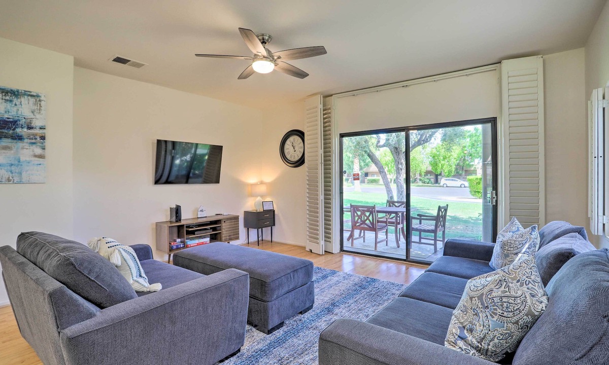 Palm Springs Condo | Access to 33 Pools: Cathedral City Condo w/Patio