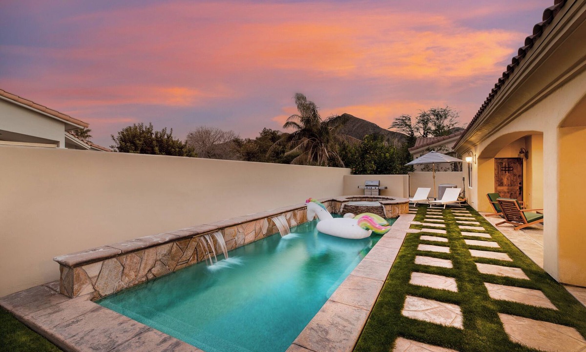Amarilla | Desert Club Estates