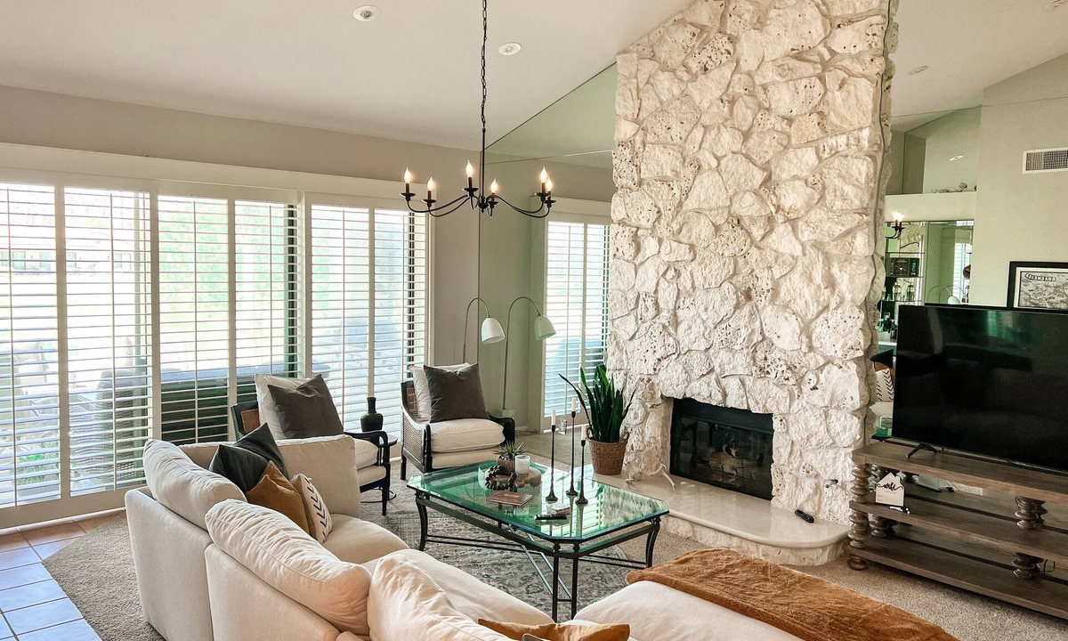 Palm Desert Condo | Amazing View! Spacious 3 bd/4 bth in Palm Valley CC!