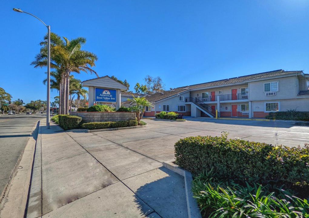 Port Hueneme Hotel | Americas Best Value Inn Oxnard-Port Hueneme