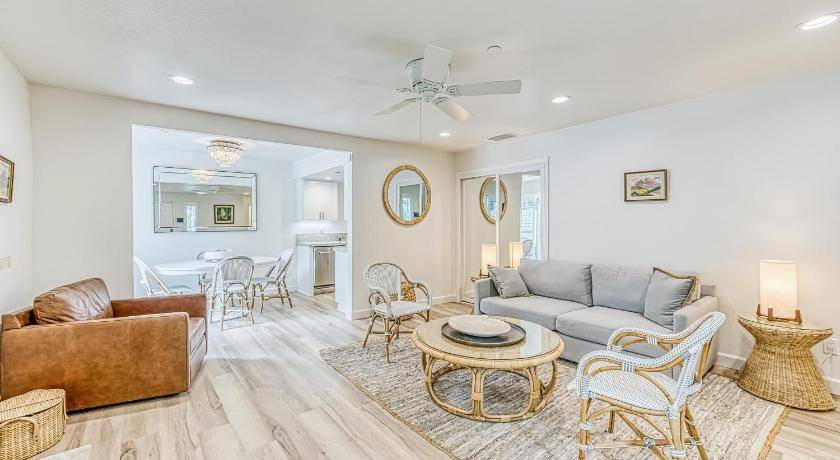 Bass Lake Apartment | Apartment ∙ 2 bedrooms ∙ 6 guests