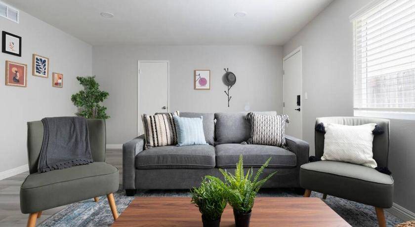 Alhambra Apartment | Apartment ∙ 2 bedrooms ∙ 4 guests