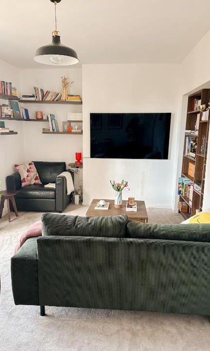 Swiss Cottage Apartment | Asthet London Spacious 3 Bed Duplex Near City Center