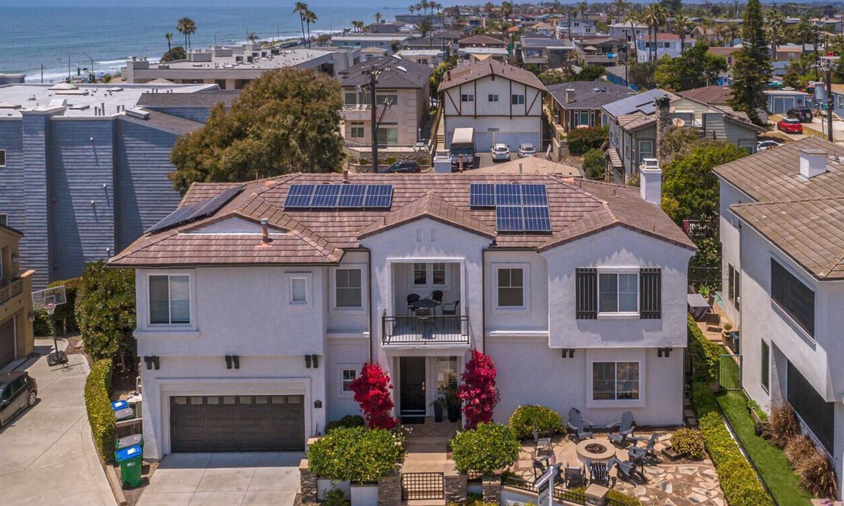 Carlsbad Villa | Astonishing Oceanfront beach house with Jacuzzi & Ocean Views & … Lemon Trees