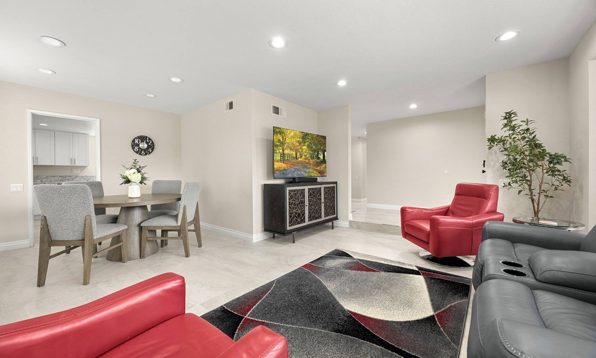 Yorba Linda House | Awesome remodeled Travis Ranch home in a peaceful safe community