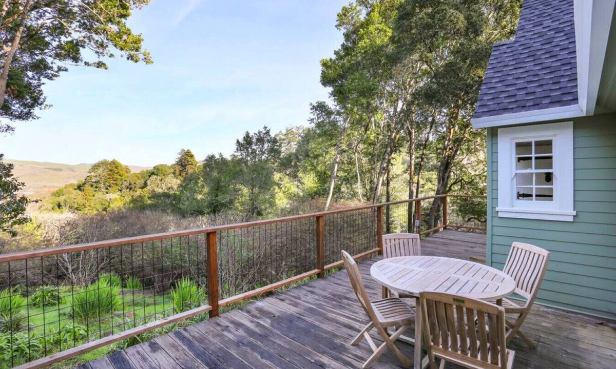 Inverness House | Baytree Cottage | Beautiful Stay w/Amazing Views