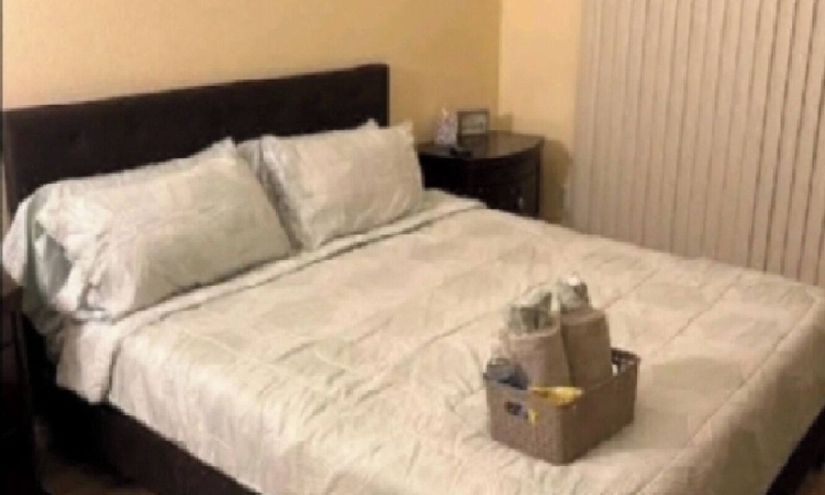 Palmdale House | Be our Guest