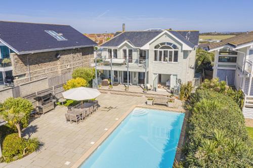 Wittering House | Beach Cottage - Bracklesham Bay