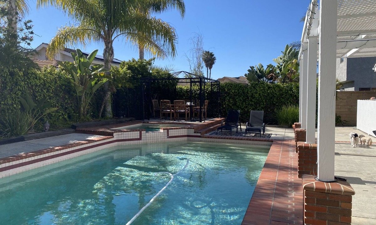 Del Obispo House | Beach Retreat with Pool