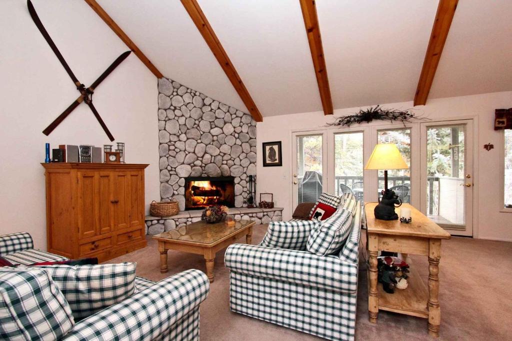 Big Bear Lake House | Bear Meadows Retreat