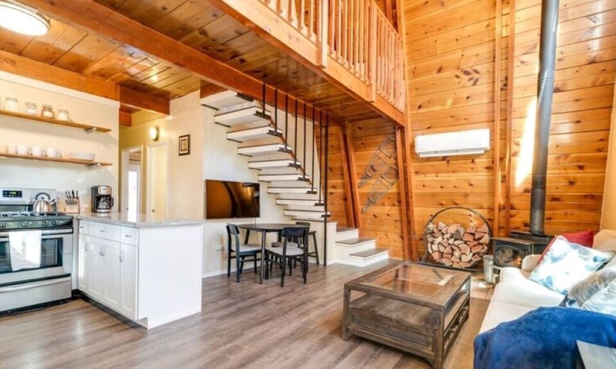 Big Bear City Cabin | ★BEARADISE★ Cozy Modern Getaway ~ 3bed/2bath ~ full kitchen ~ relaxing cabin