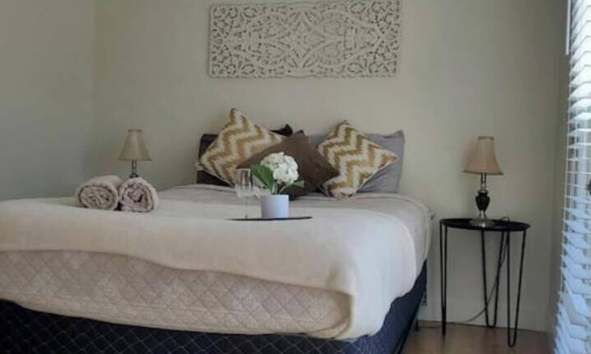 Riverside House | Beautiful 3 bedroom spacious home