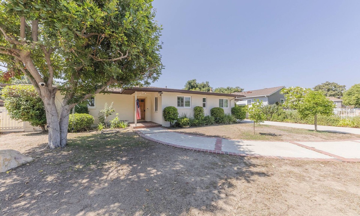Mayflower Village House | Beautiful Arcadia 3B&2B Home With New Bathroom