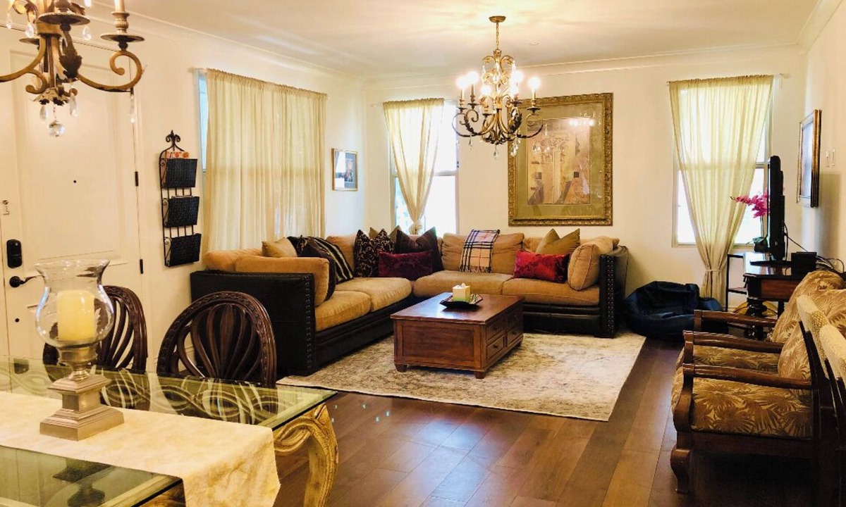 Woodbury Condo | Beautiful Condo in Great Irvine California