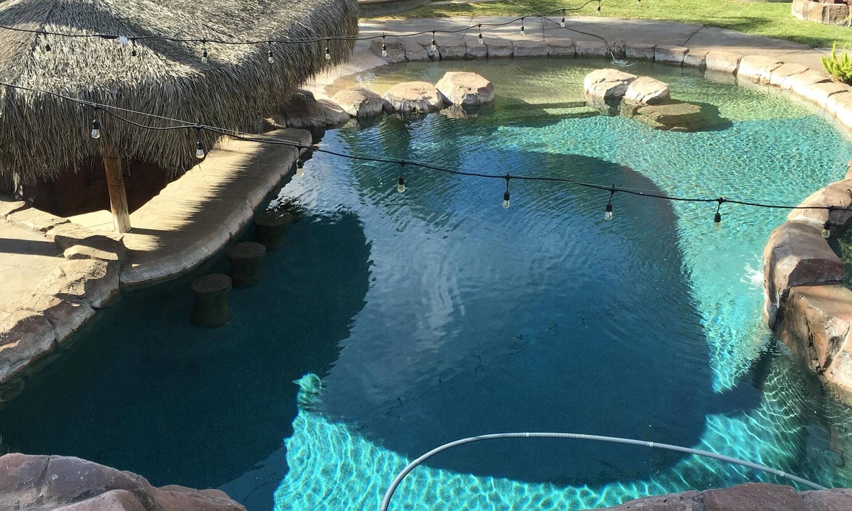 El Rancho House | Beautiful Oasis Centrally Located
