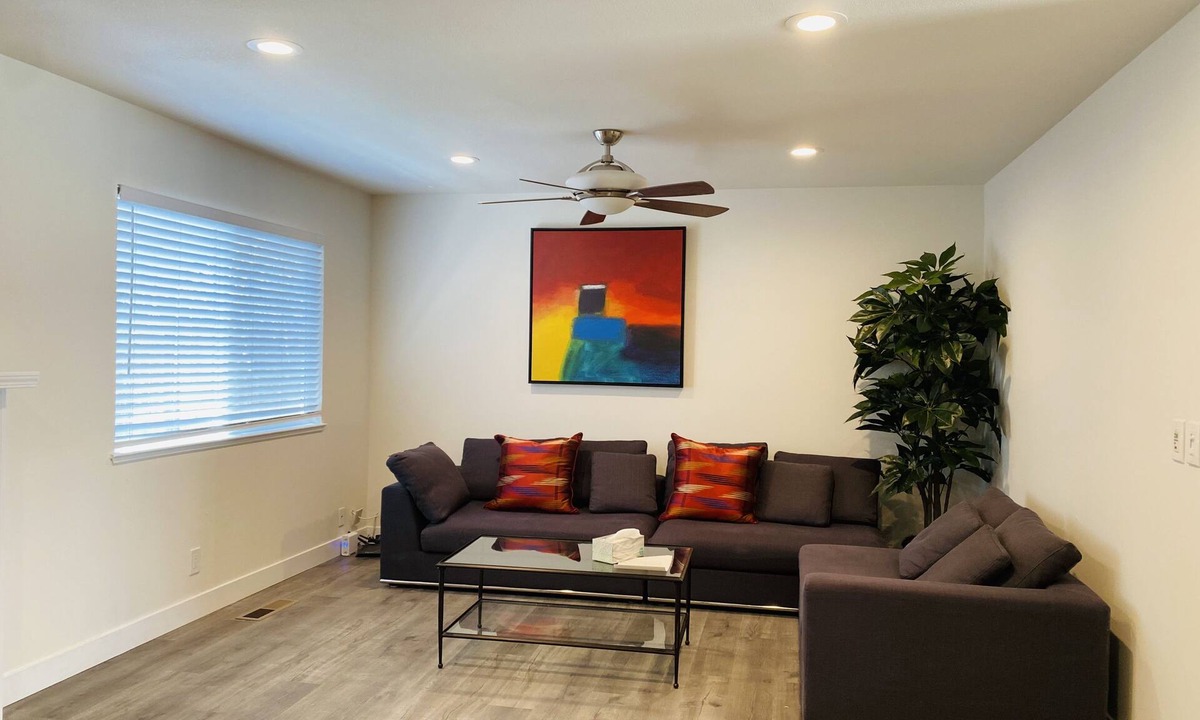 Almaden House | Beautiful Remodeled 4/2 home in Cambrian Park