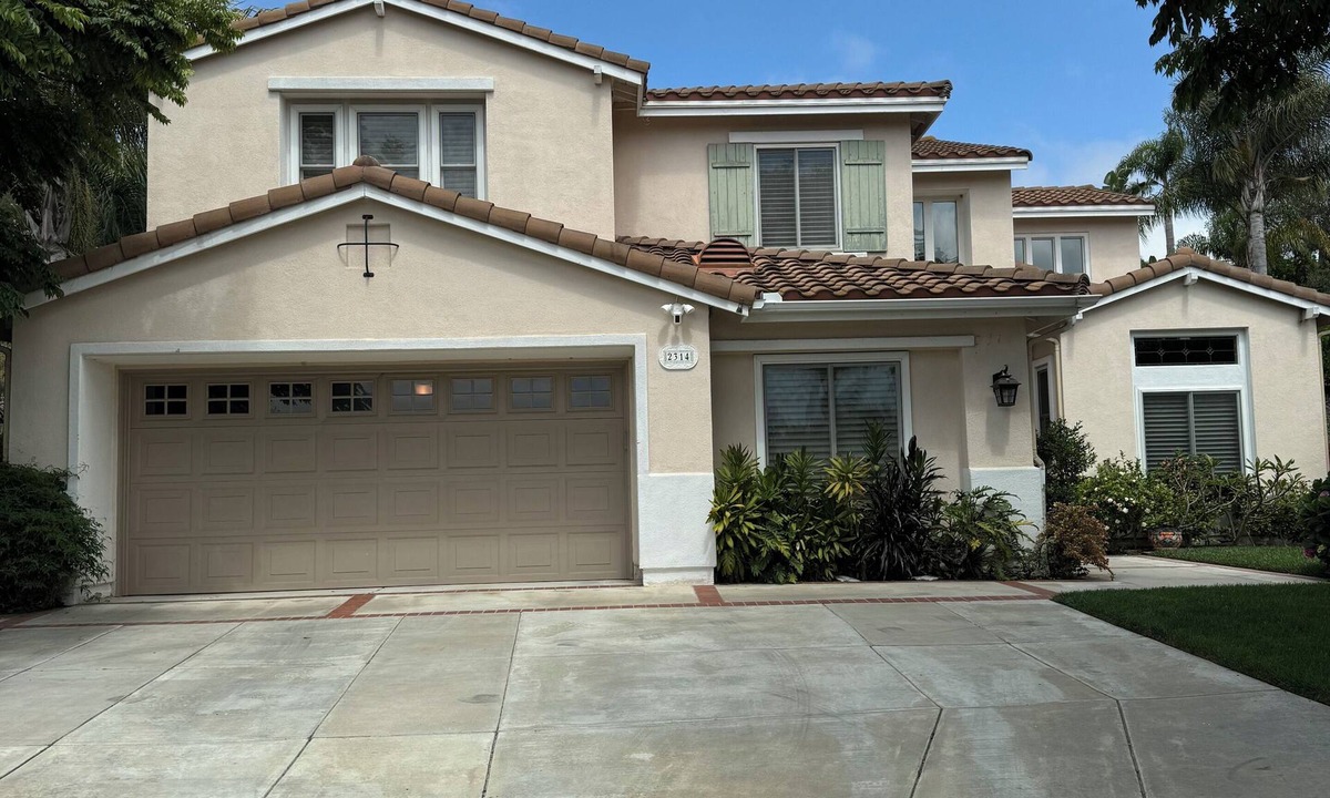 Carlsbad House | Beautiful single family home on a cul-de-sac near beach and Legoland!