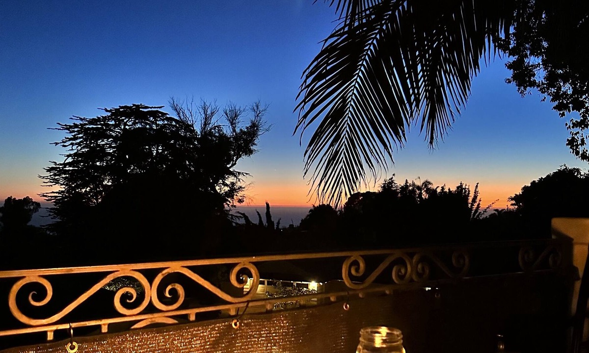 Palos Verdes Estates House | Beautiful Mediterranean Home Near Beautiful Canyon & Coastal Walking Paths.