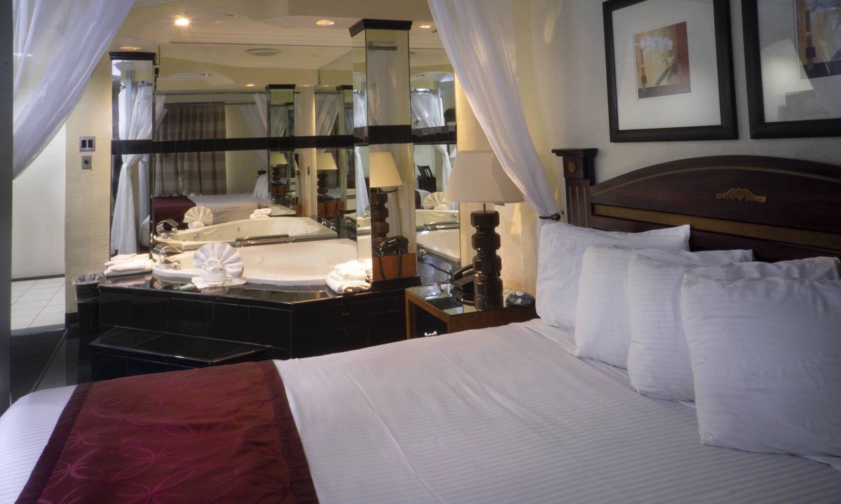 Northwest Anaheim Hotel | Best Inn & Suites