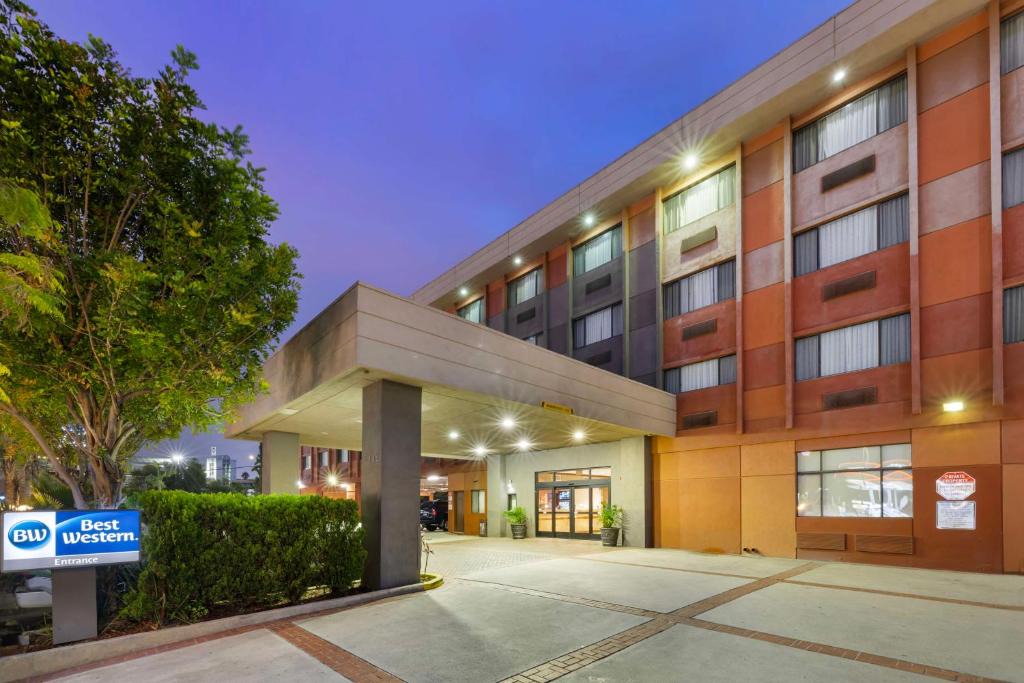 Harbor Hotel | Best Western Los Angeles Worldport Hotel