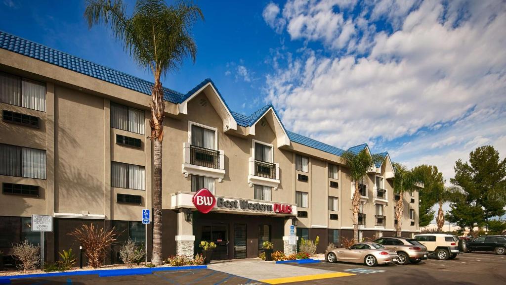 Diamond Valley Inn | Hemet