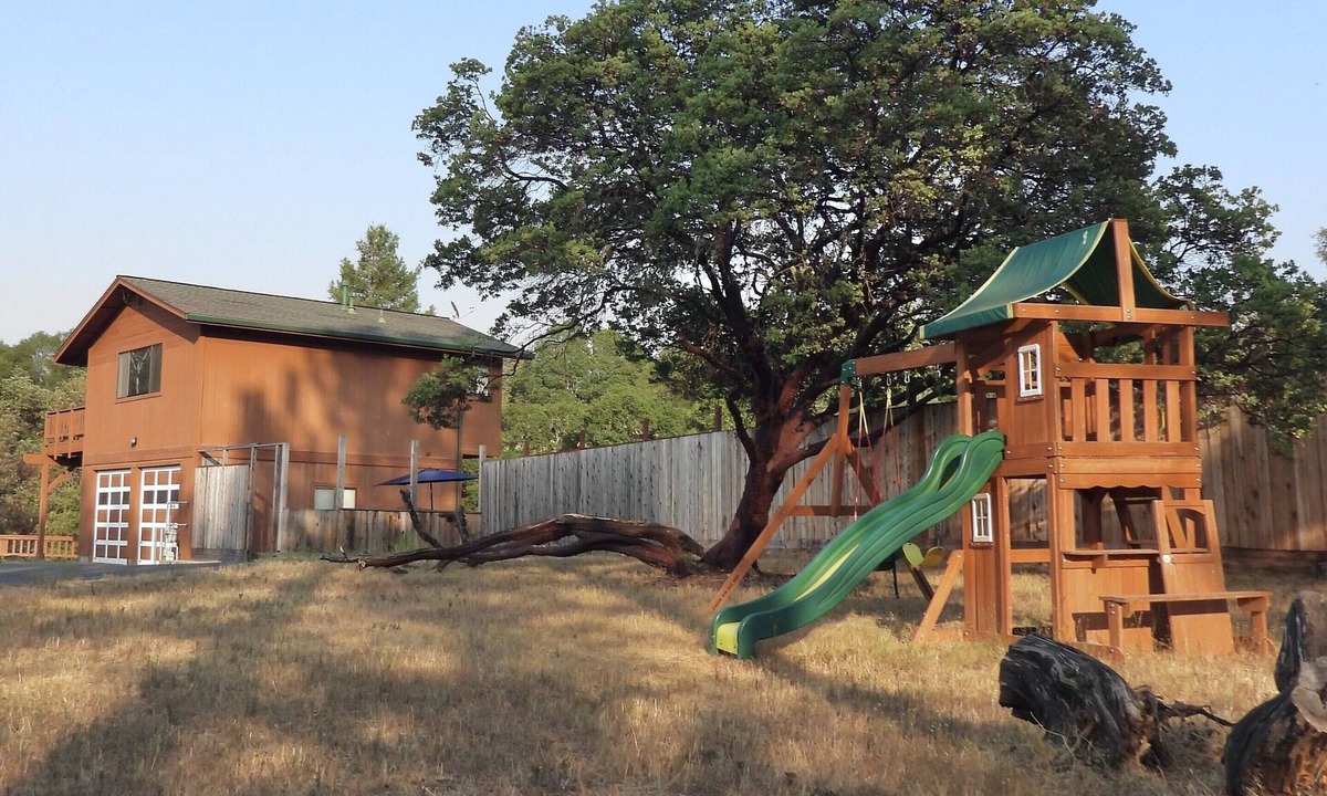 Redwood Valley Apartment | Big Acres Family Suite - Play Structure - Pet Friendly - Casino