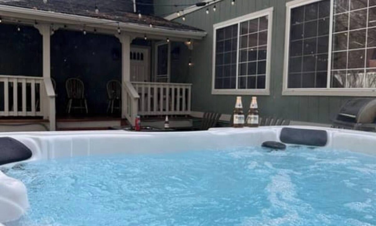 Eagle Mountain Estates Villa | Big Bear Lake Sleep 16