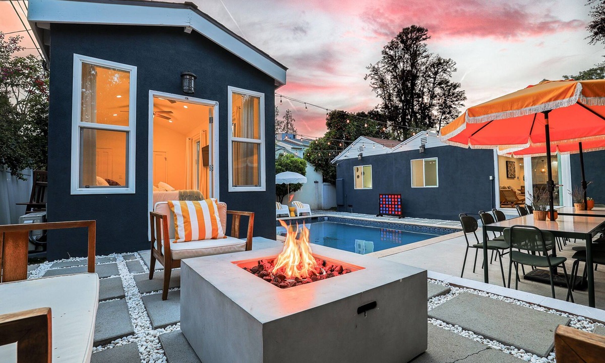 Sherman Oaks House | BOHO POOL HOME - Modern Vibrant LA Retreat