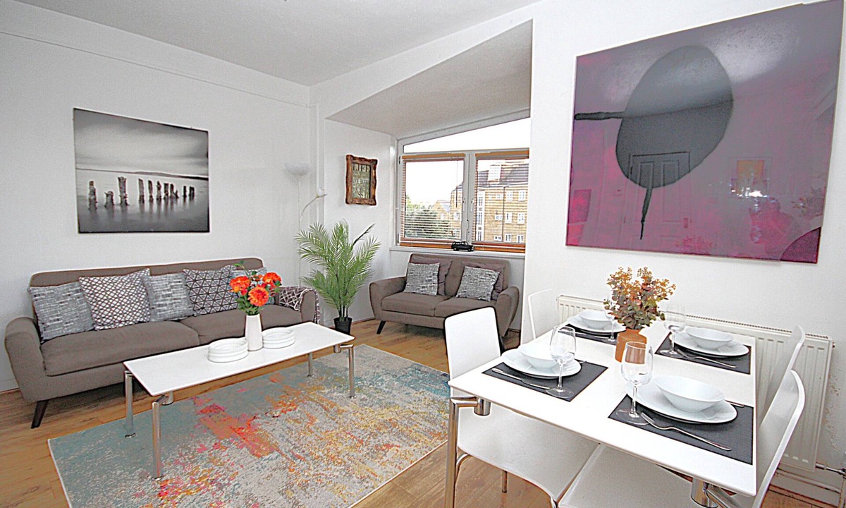 Chaucer Apartment | Boutique Apartment minutes to London Bridge Tube
